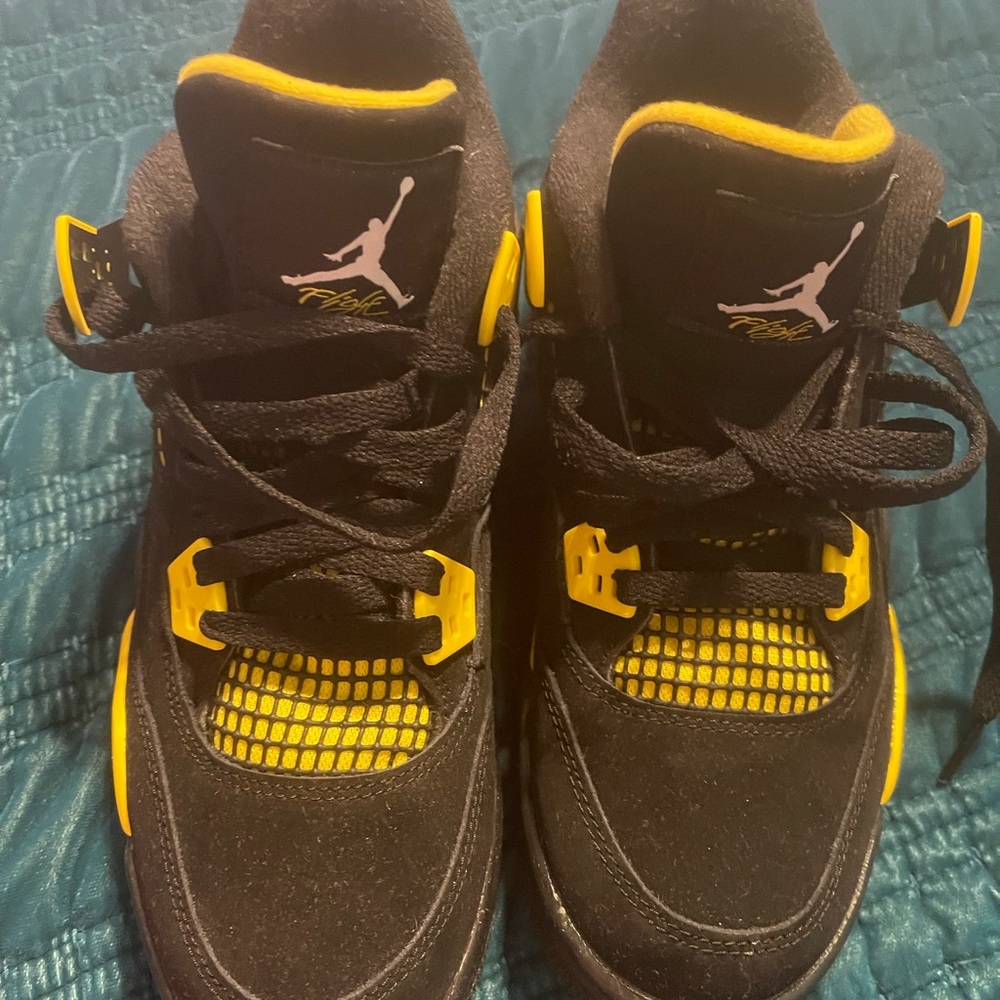 Brand new air Jordan size 7y